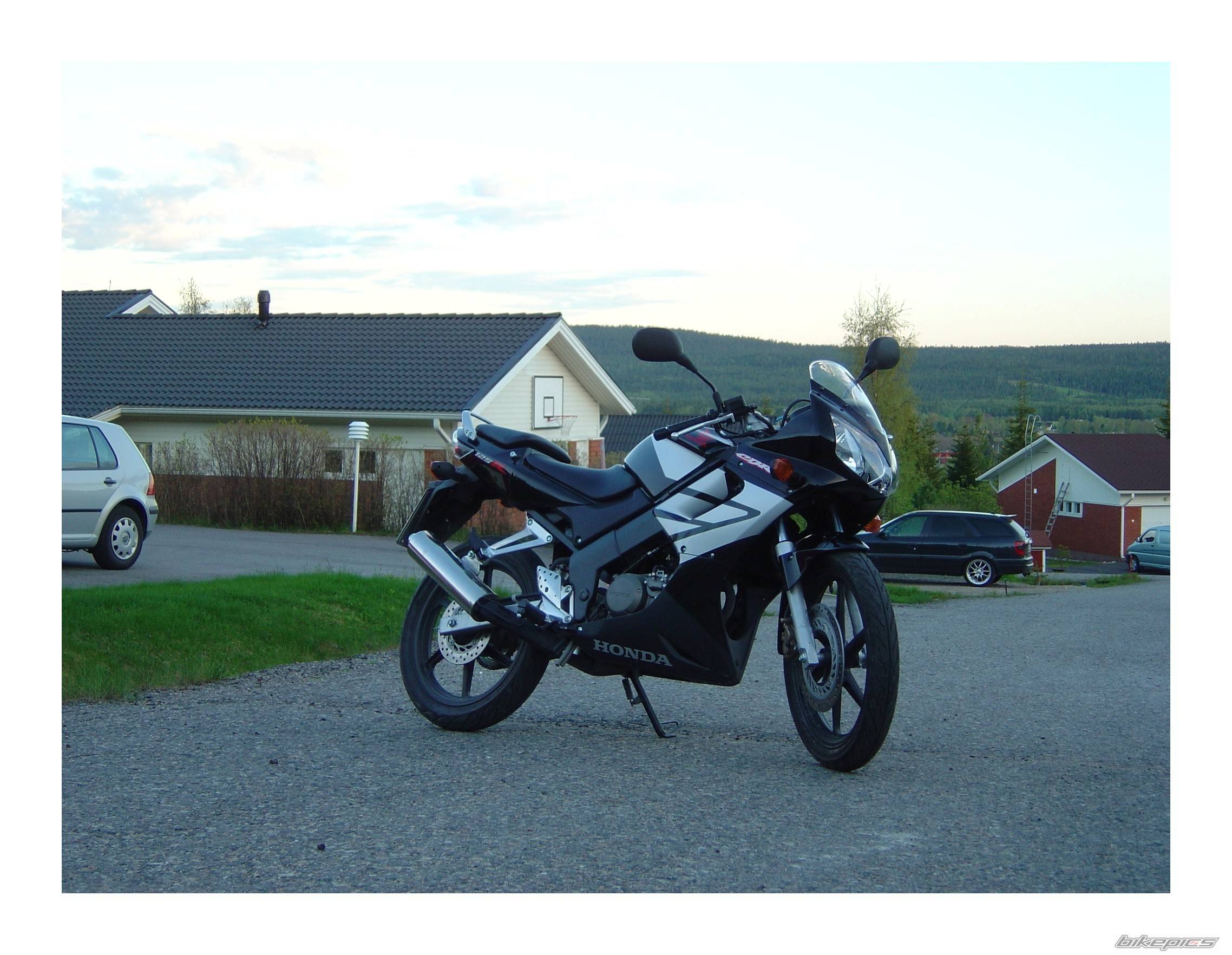 2005 HONDA CBR 125 | Picture 366943 motorcycle photo