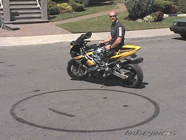 2001 SUZUKI GSX R 750 | Picture 37247 motorcycle photo