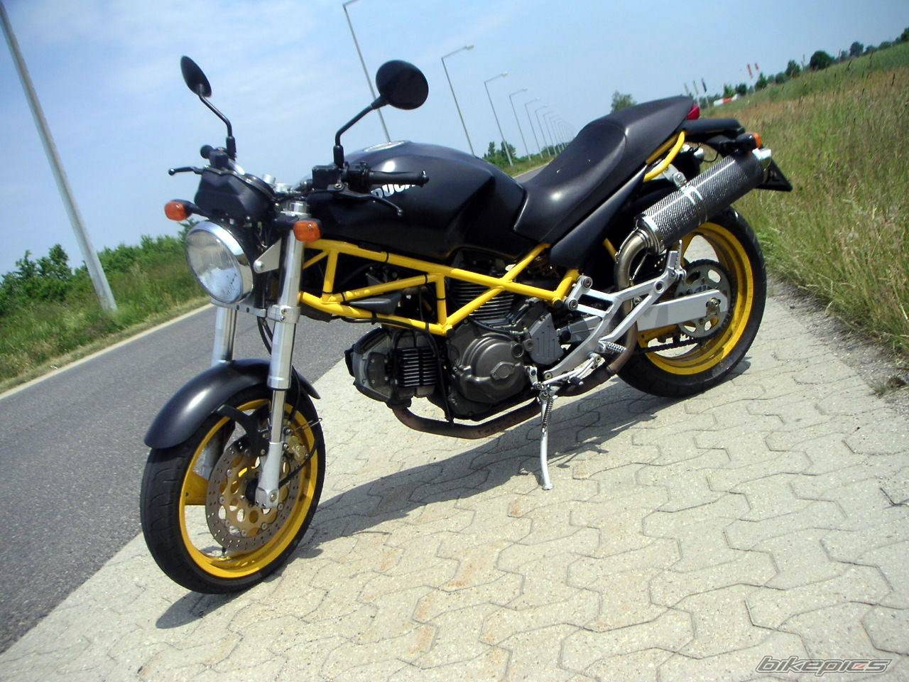1998 DUCATI MONSTER 600 | Picture 374068 motorcycle photo