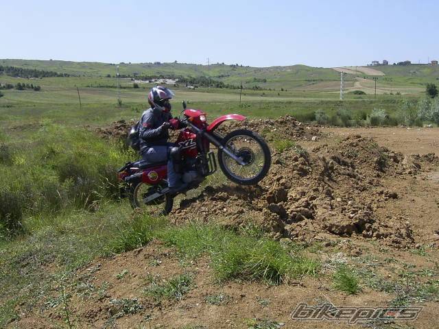 2004 HONDA XL 200 | Picture 376760 motorcycle photo