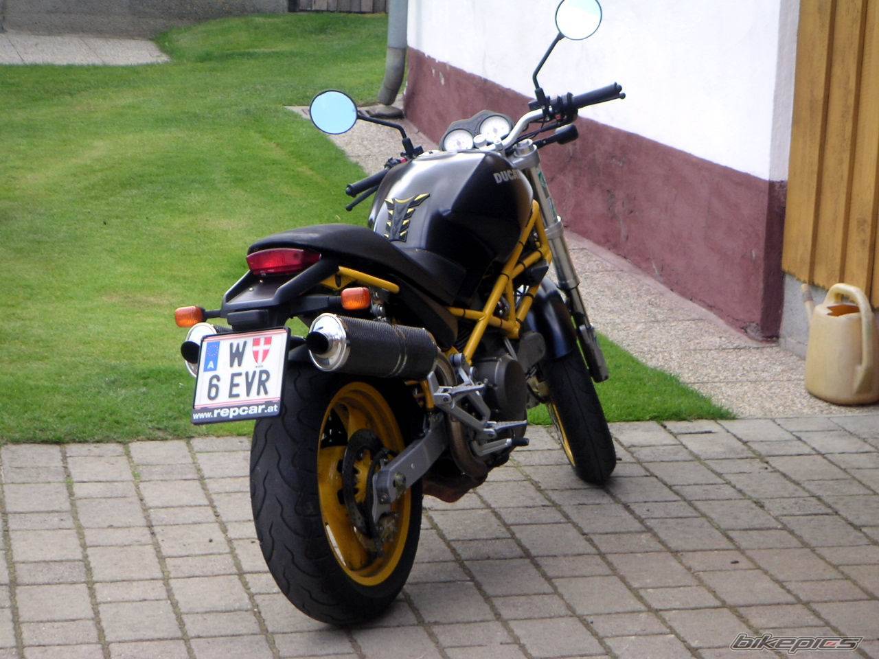 1998 DUCATI MONSTER 600 | Picture 376961 motorcycle photo