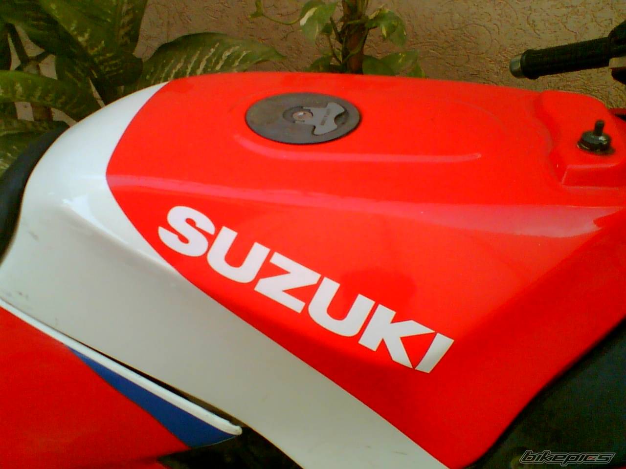 1987 SUZUKI GSX R 400 | Picture 377507 motorcycle photo