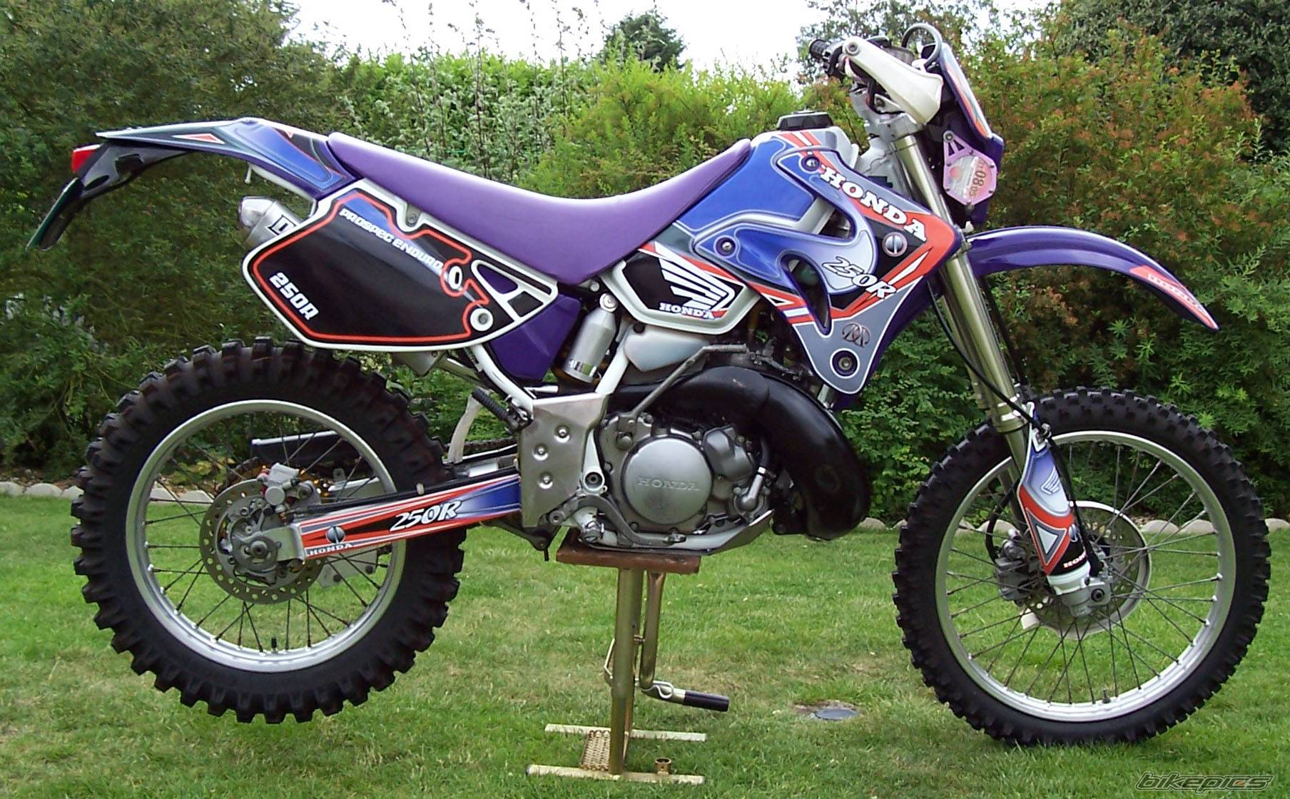 1997 HONDA CRM 250 | Picture 377960 motorcycle photo