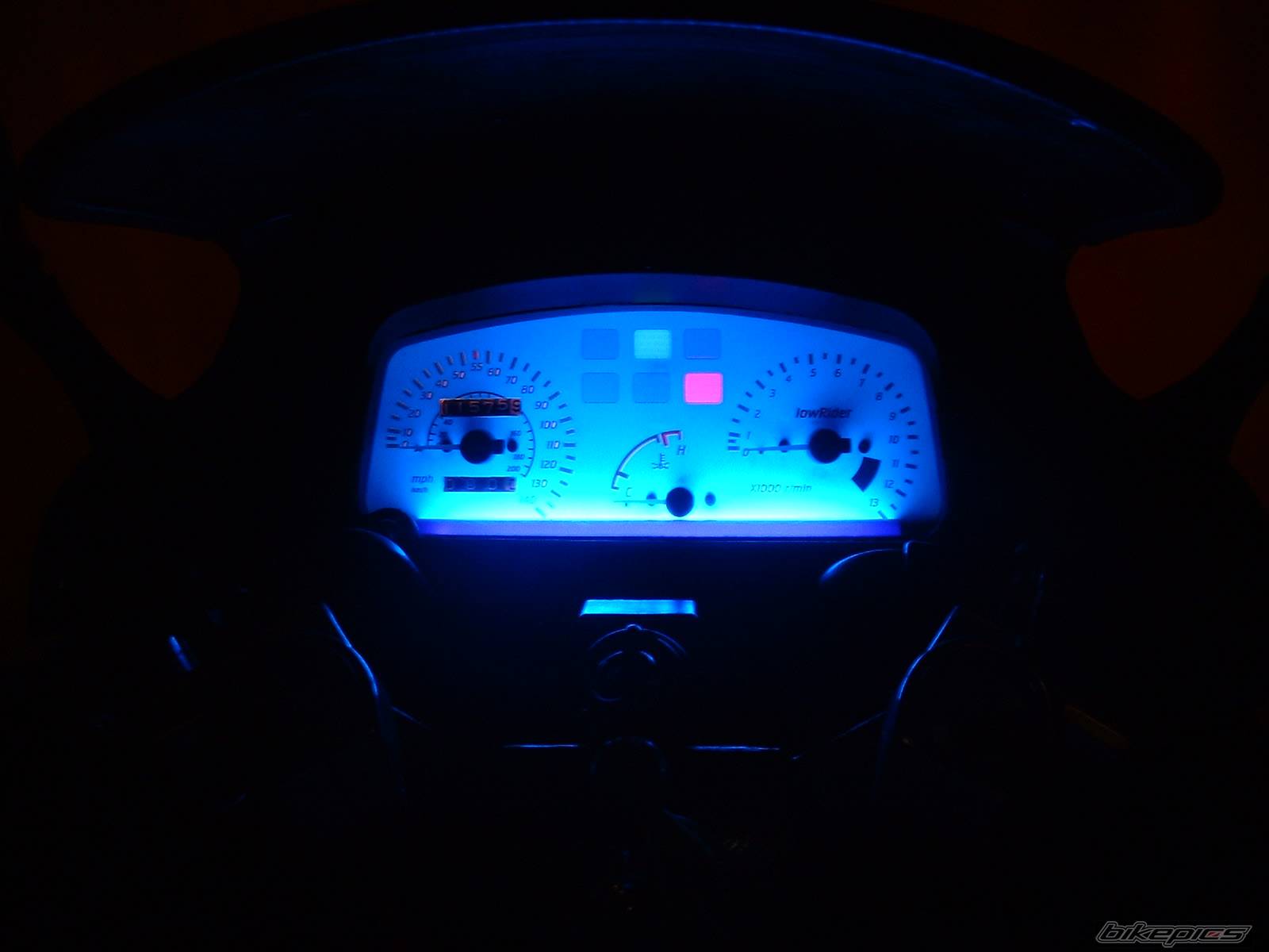 1992 KAWASAKI GPZ 500 | Picture 38021 motorcycle photo