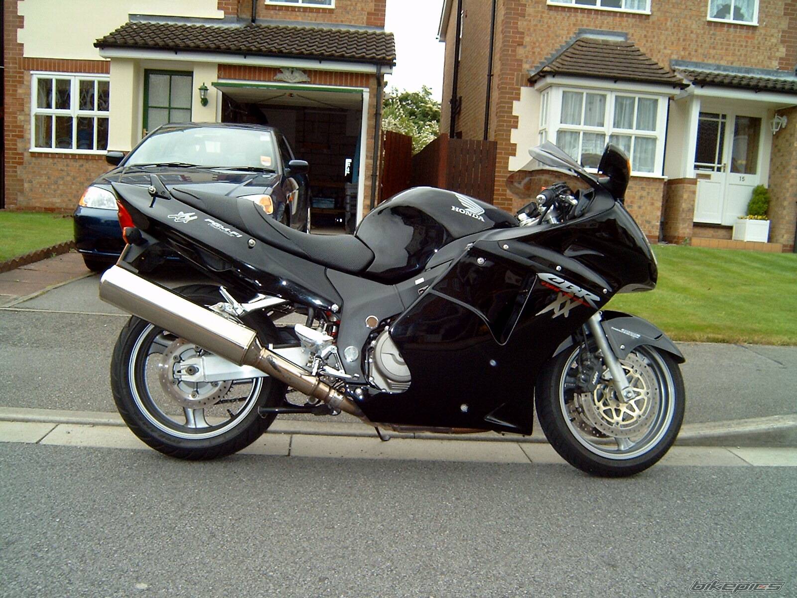 2002 HONDA CBR 1100 BLACKBIRD | Picture 380418 motorcycle photo