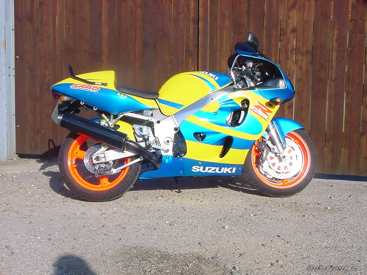 1996 SUZUKI GSX R 750 | Picture 38224 motorcycle photo