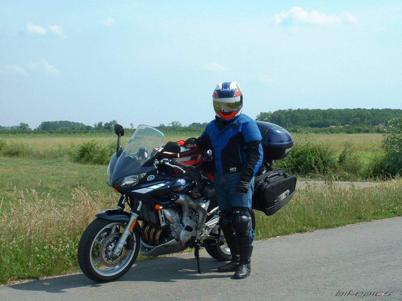 2005 YAMAHA FZ6 FAZER | Picture 382410 motorcycle photo