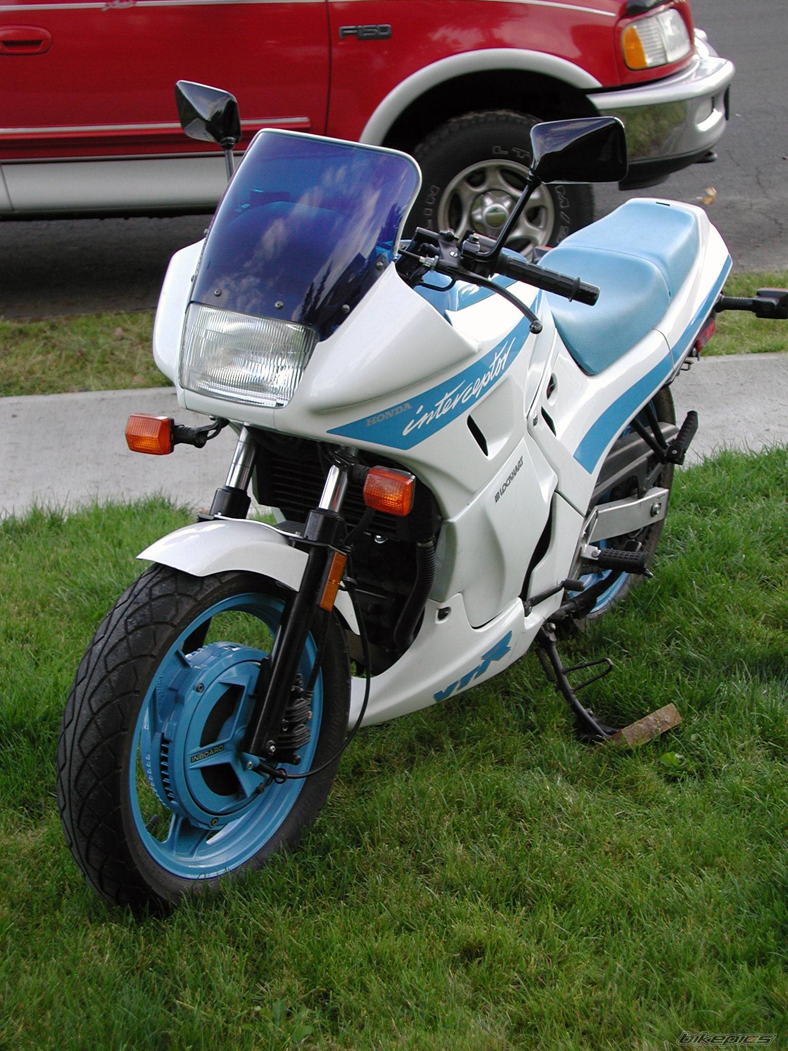 1988 HONDA VTR 250 | Picture 382603 motorcycle photo