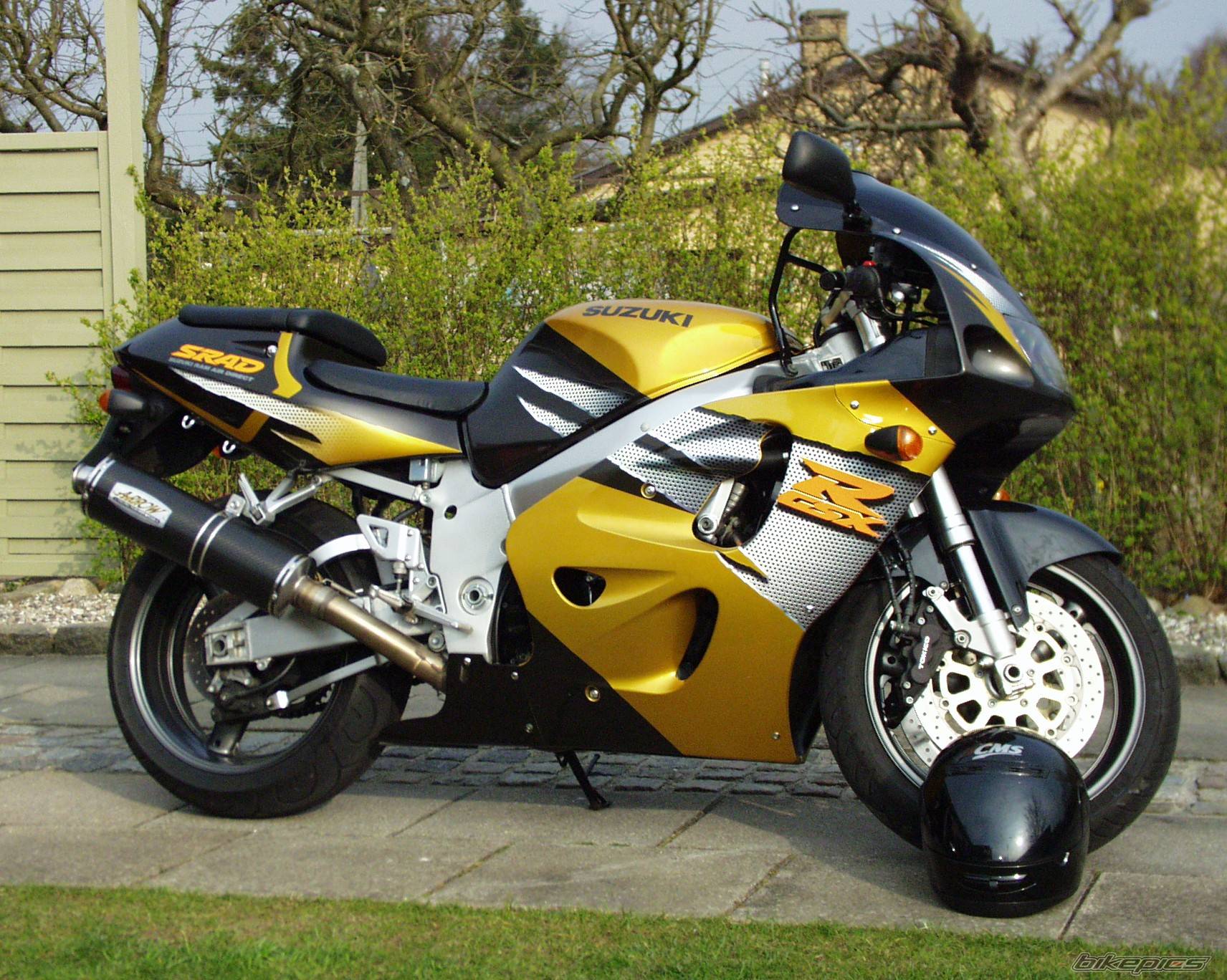 1996 SUZUKI GSX R 750 | Picture 38355 motorcycle photo