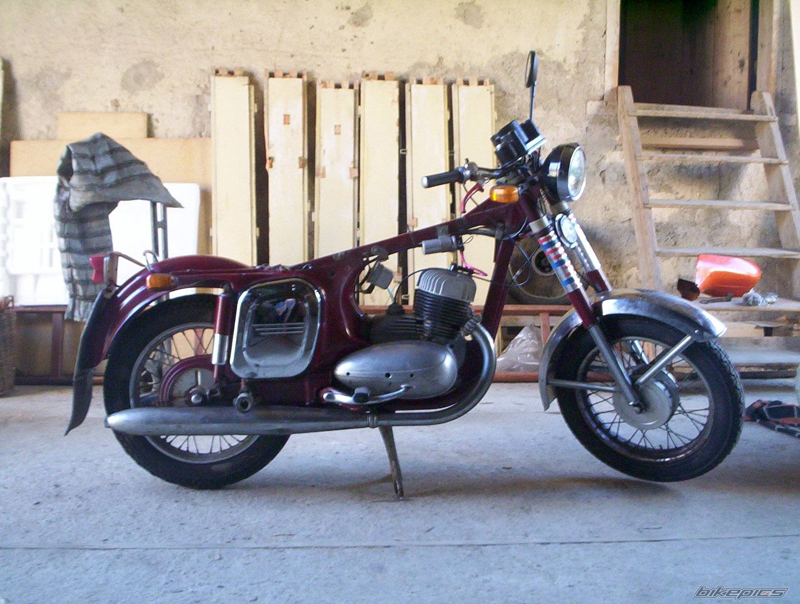 1969 JAWA 350 | Picture 384361 motorcycle photo