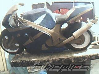 2000 SUZUKI GSX R 1000 | Picture 384599 motorcycle photo