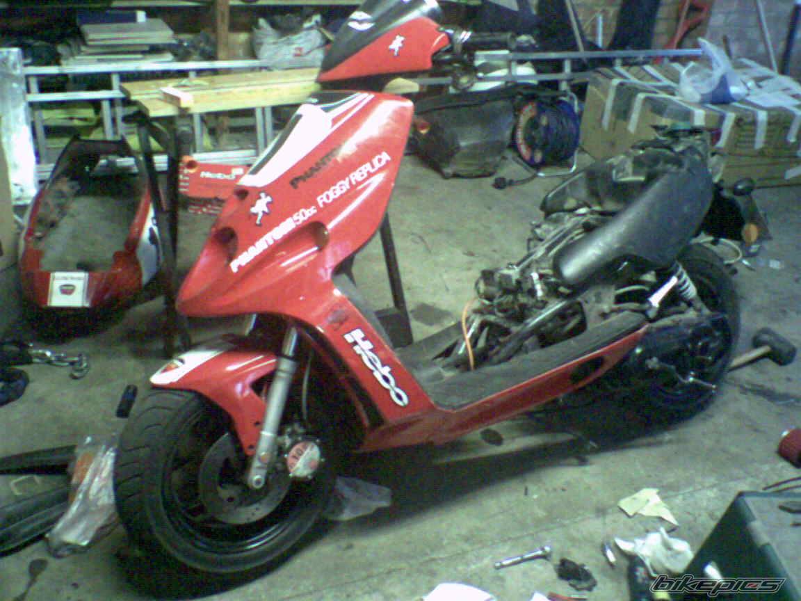 2005 MALAGUTI PHANTOM 50 F12 | Picture 387351 motorcycle photo