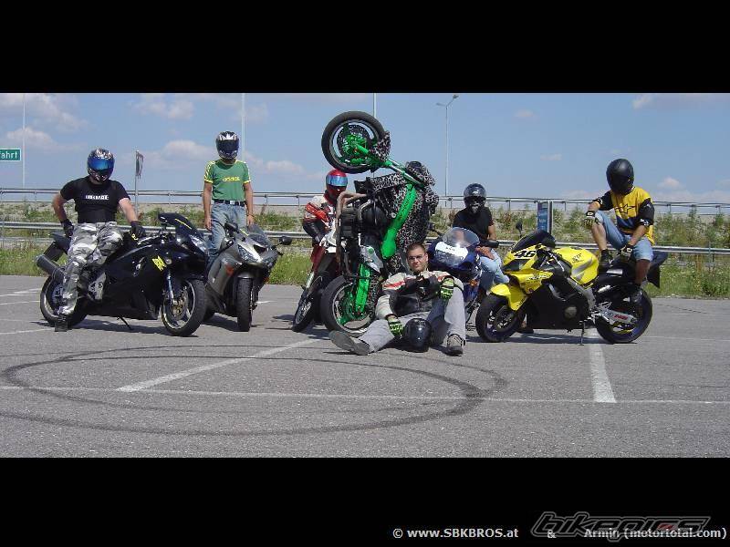 2001 SUZUKI GSX R 750 | Picture 388324 motorcycle photo