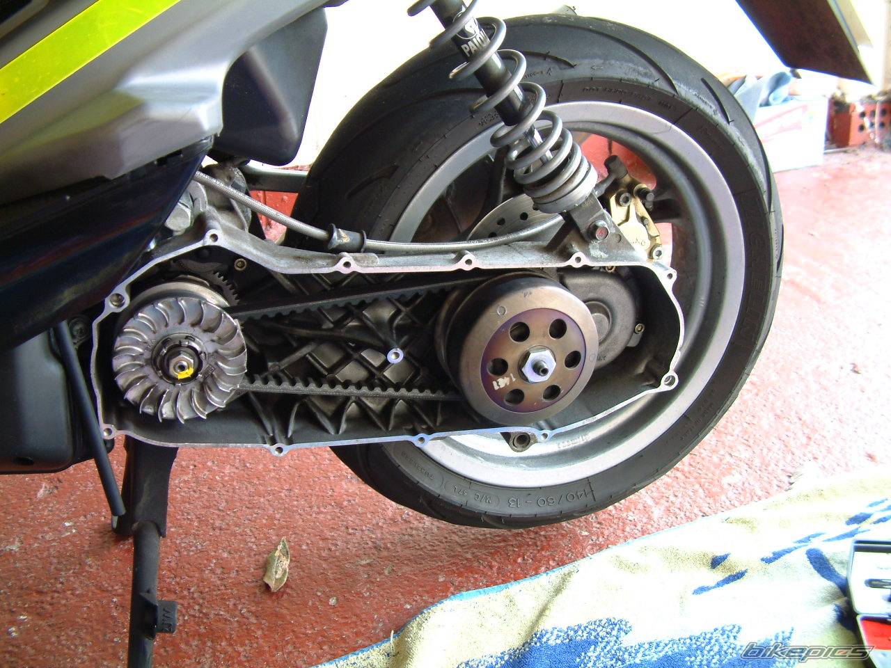 2001 YAMAHA AEROX 50 | Picture 38933 motorcycle photo