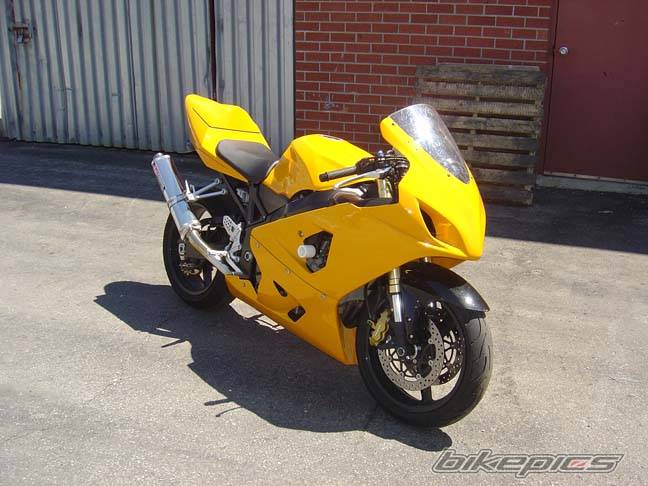 2004 SUZUKI GSX R 750 | Picture 390029 motorcycle photo