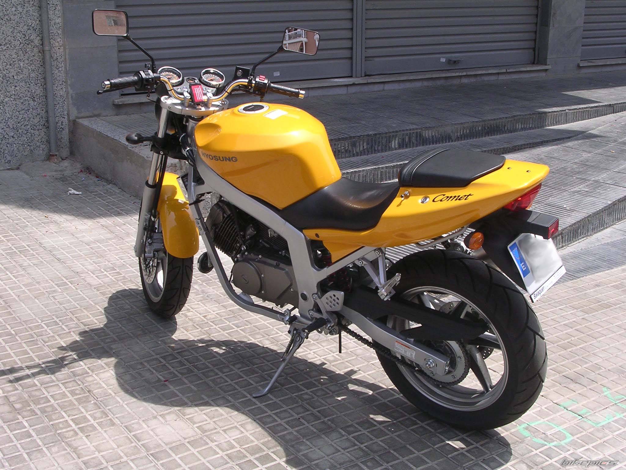 2005 HYOSUNG GT 125 COMET | Picture 390080 motorcycle photo