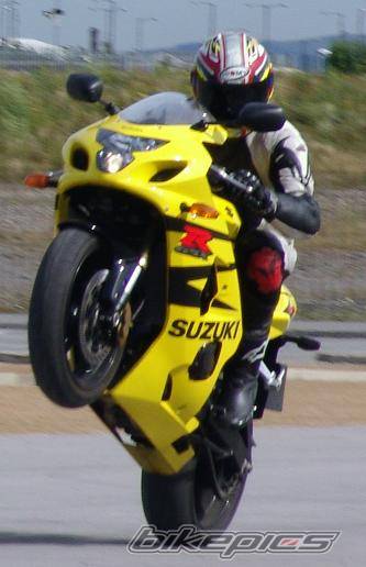 2005 SUZUKI GSX R 600 | Picture 392171 motorcycle photo