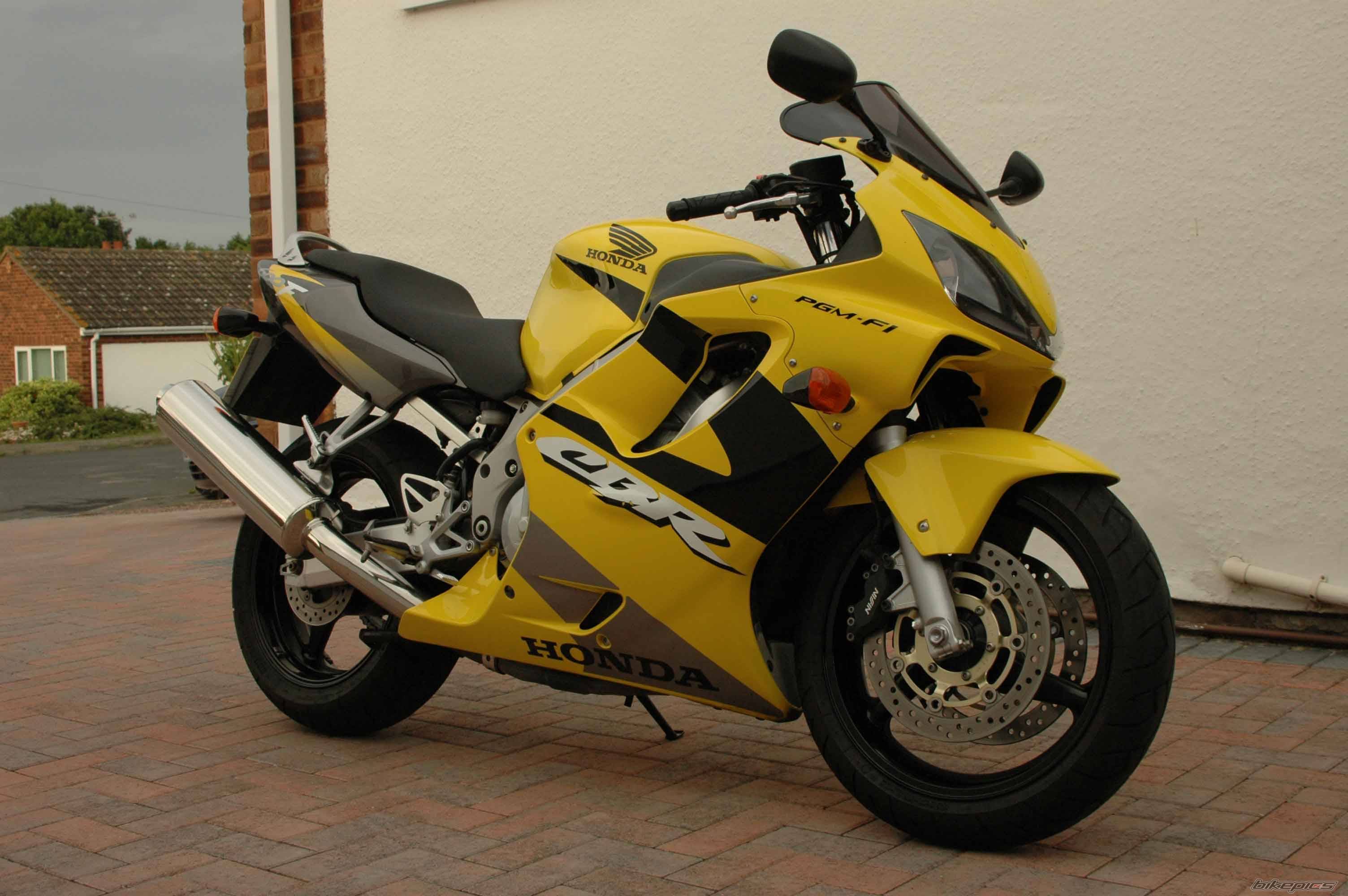 2001 HONDA CBR 600 | Picture 392303 motorcycle photo