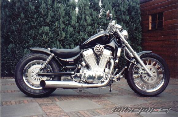 1995 SUZUKI INTRUDER 1400 | Picture 3937 motorcycle photo