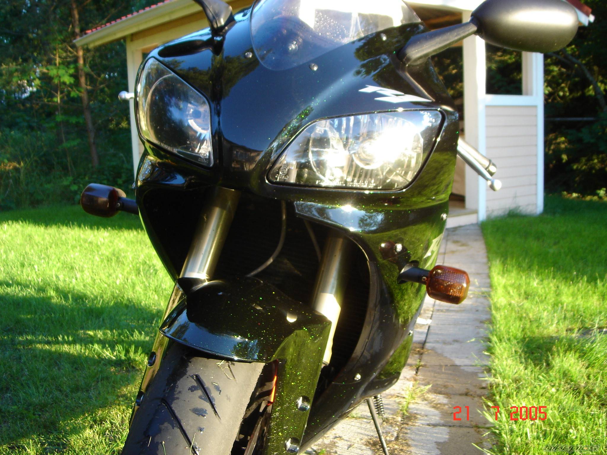 1998 YAMAHA YZF R1 | Picture 396255 motorcycle photo
