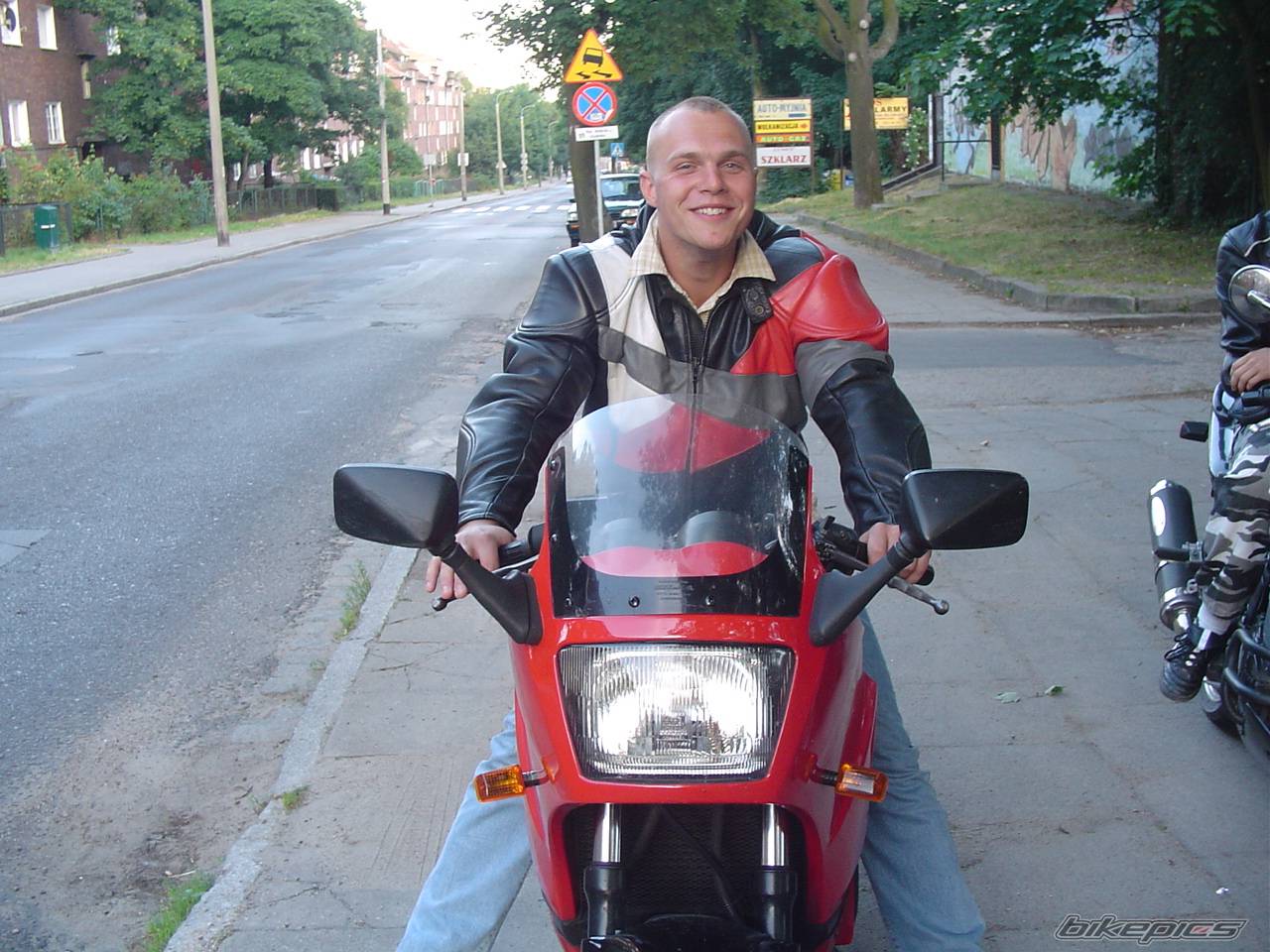 1989 KAWASAKI GPZ 600 | Picture 397117 motorcycle photo