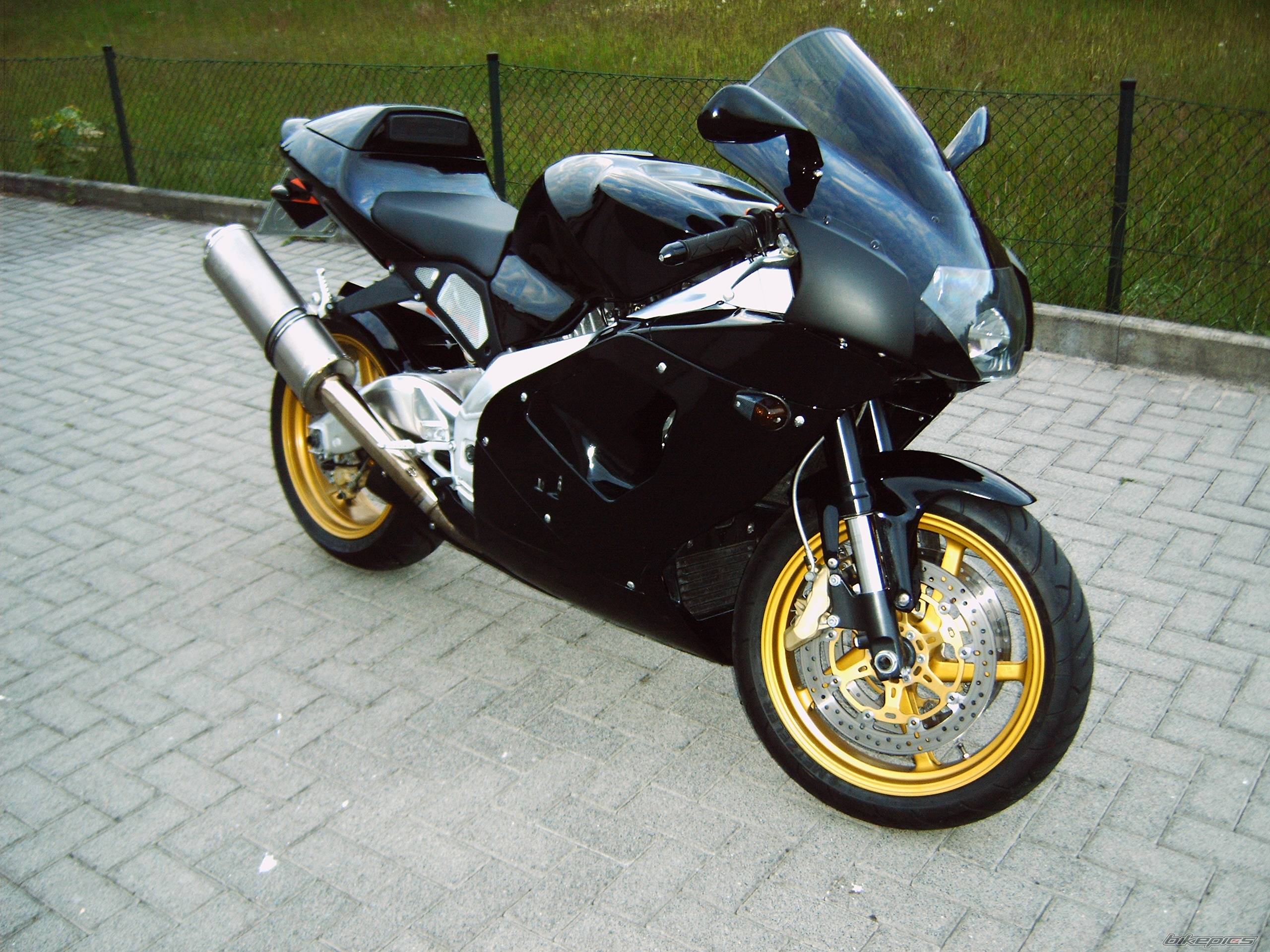 2001 APRILIA RSV 1000 MILLE | Picture 398923 motorcycle photo