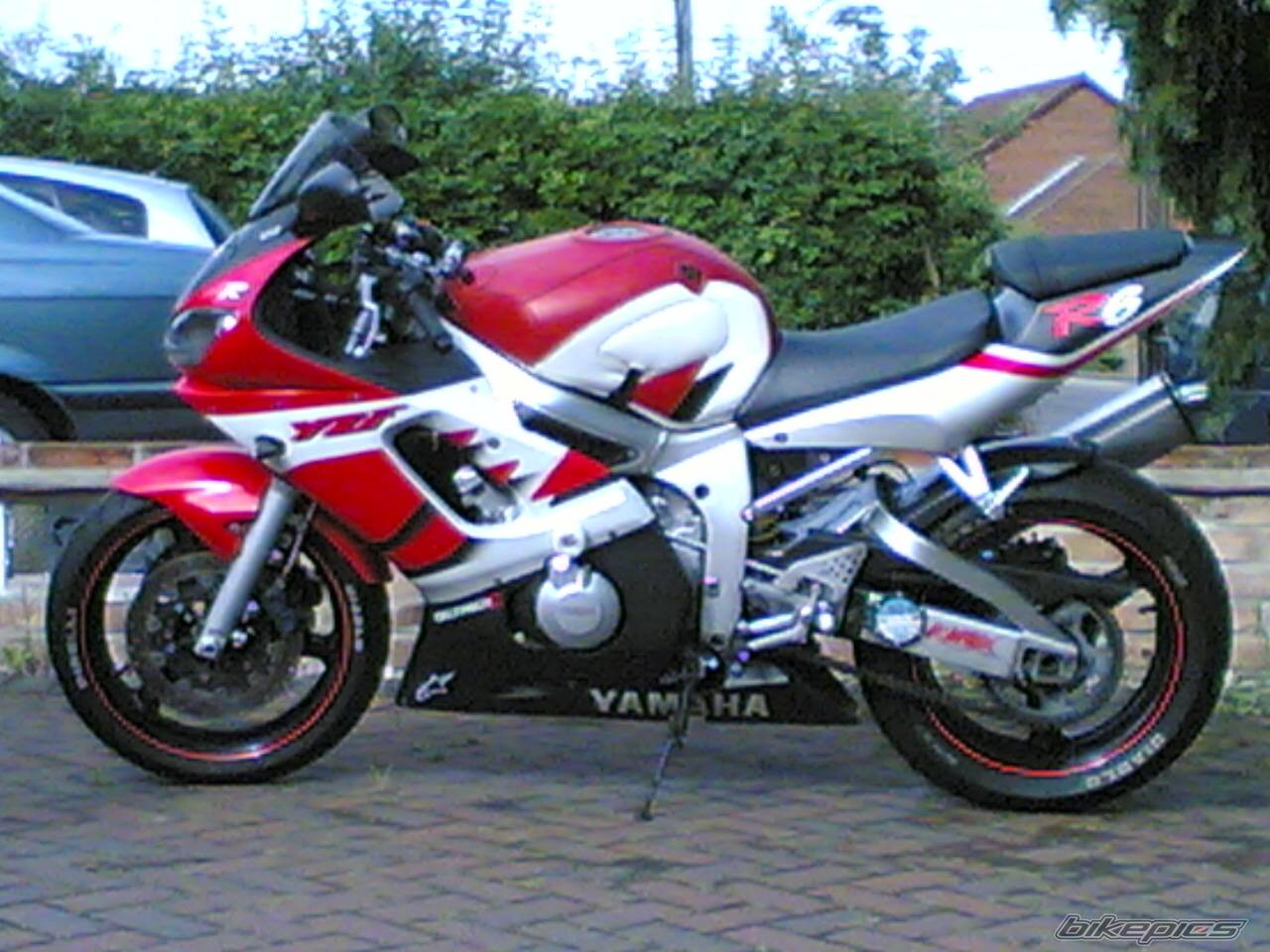 2000 YAMAHA YZF R6 | Picture 399000 motorcycle photo