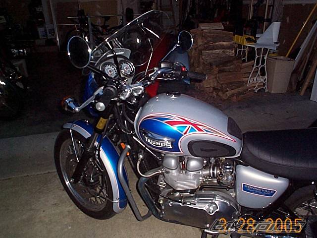 2002 TRIUMPH BONNEVILLE | Picture 399613 motorcycle photo