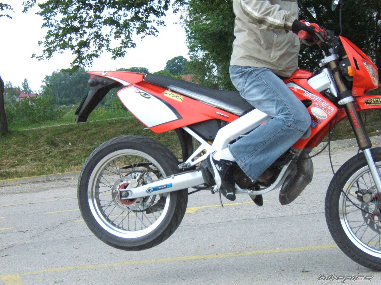 2001 DERBI SENDA SM 50 | Picture 400513 motorcycle photo