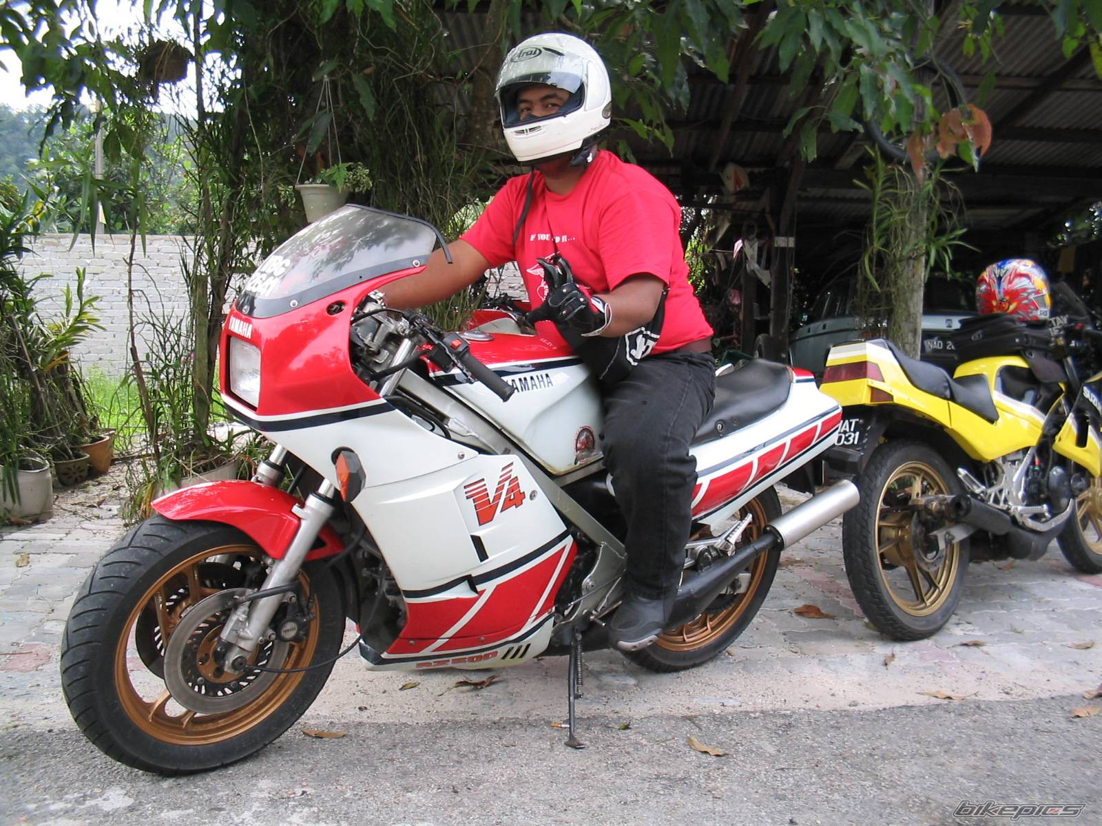 1986 YAMAHA RD 500 | Picture 403600 motorcycle photo