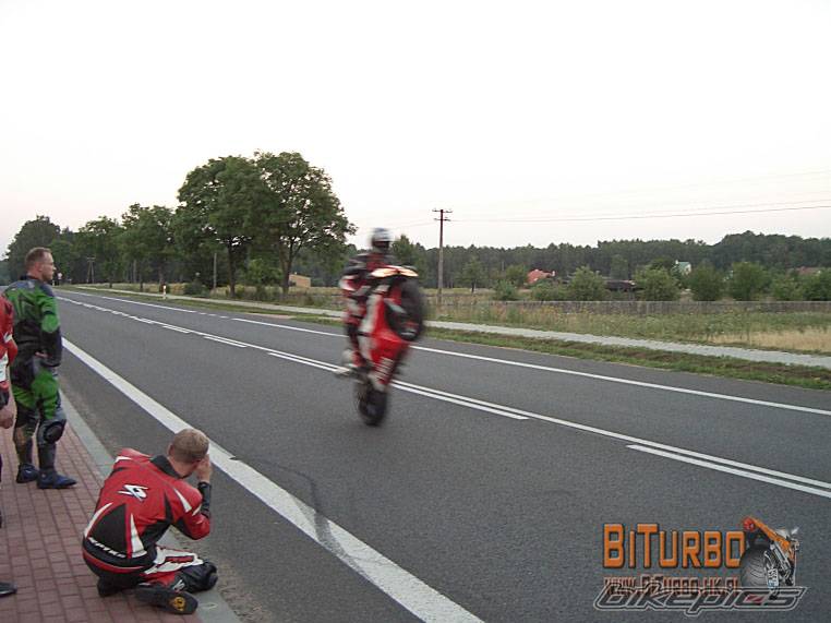 2005 YAMAHA YZF R6 | Picture 404051 motorcycle photo