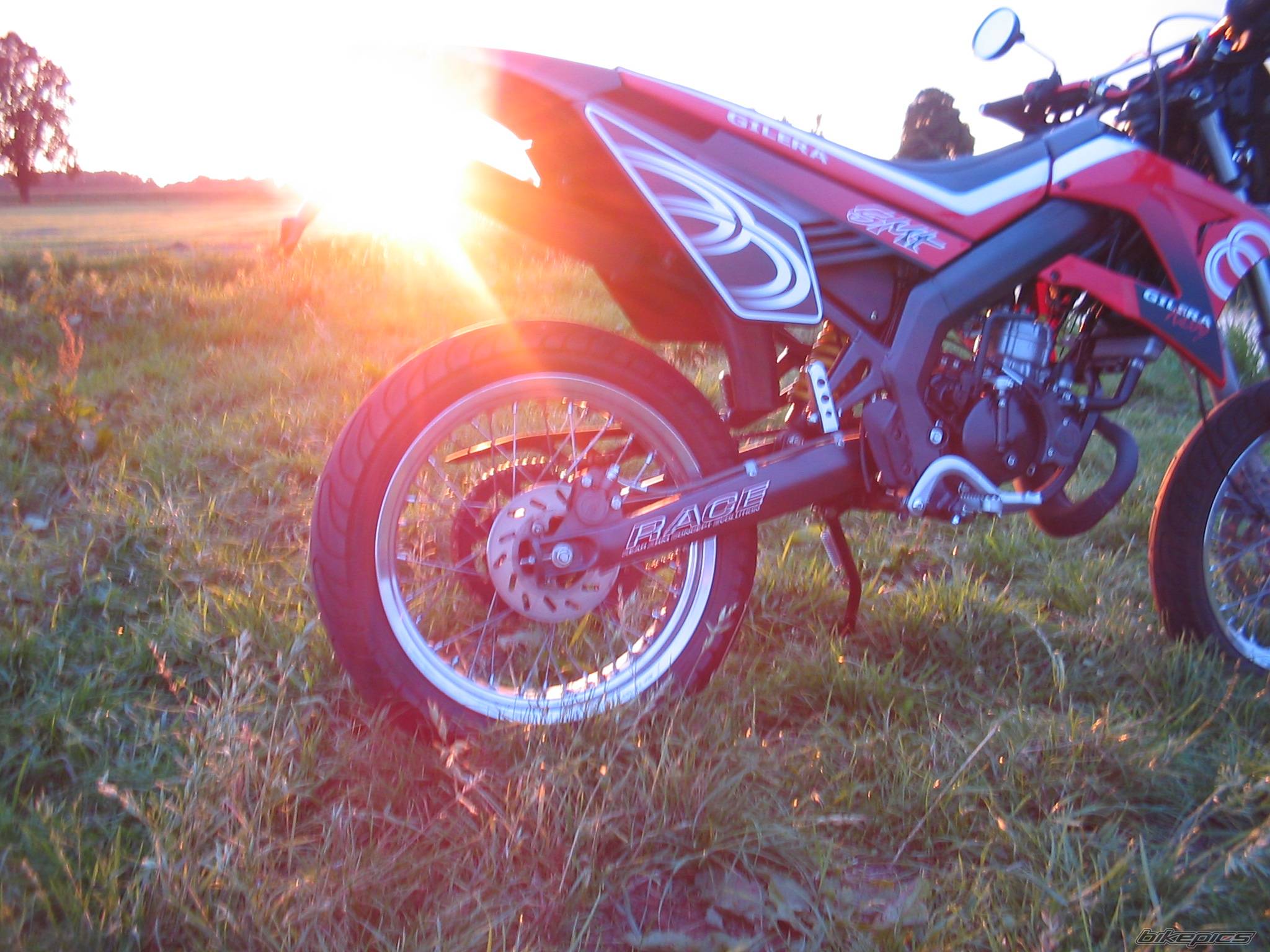 2004 GILERA SMT 50 | Picture 404490 motorcycle photo