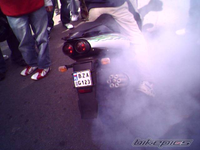 2002 APRILIA SR RACING 50 | Picture 405903 motorcycle photo