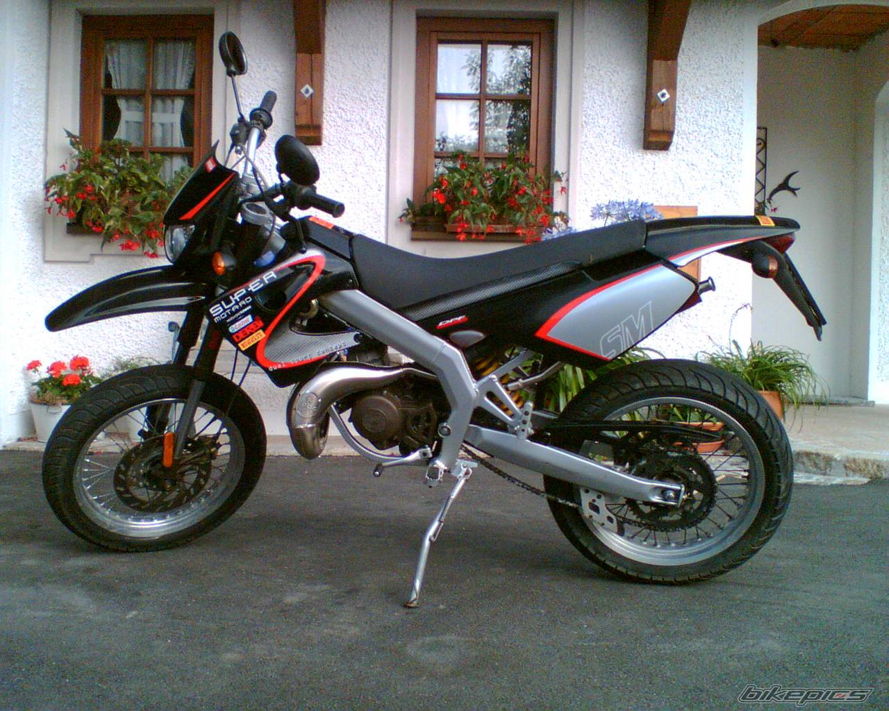 2002 DERBI SENDA SM 50 | Picture 407349 motorcycle photo