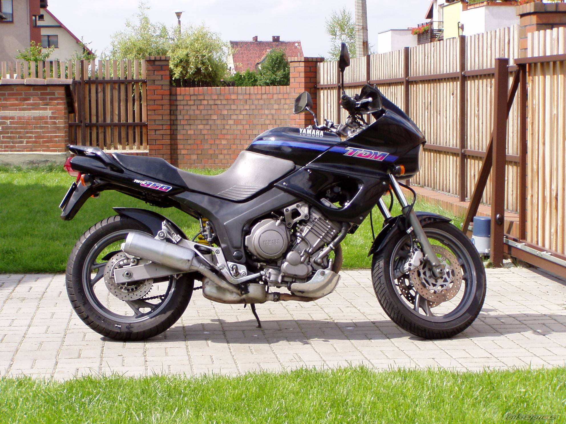 1992 YAMAHA TDM 850 | Picture 409416 motorcycle photo