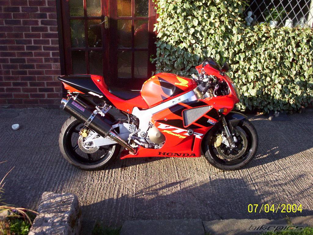 2000 HONDA VTR 1000 SP1 | Picture 409843 motorcycle photo