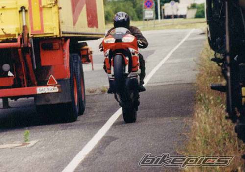 2000 YAMAHA YZF R6 | Picture 4103 motorcycle photo