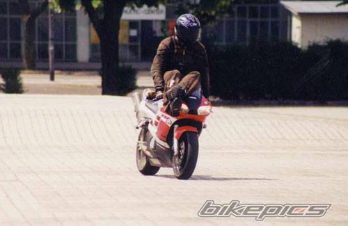 2000 YAMAHA YZF R6 | Picture 4104 motorcycle photo