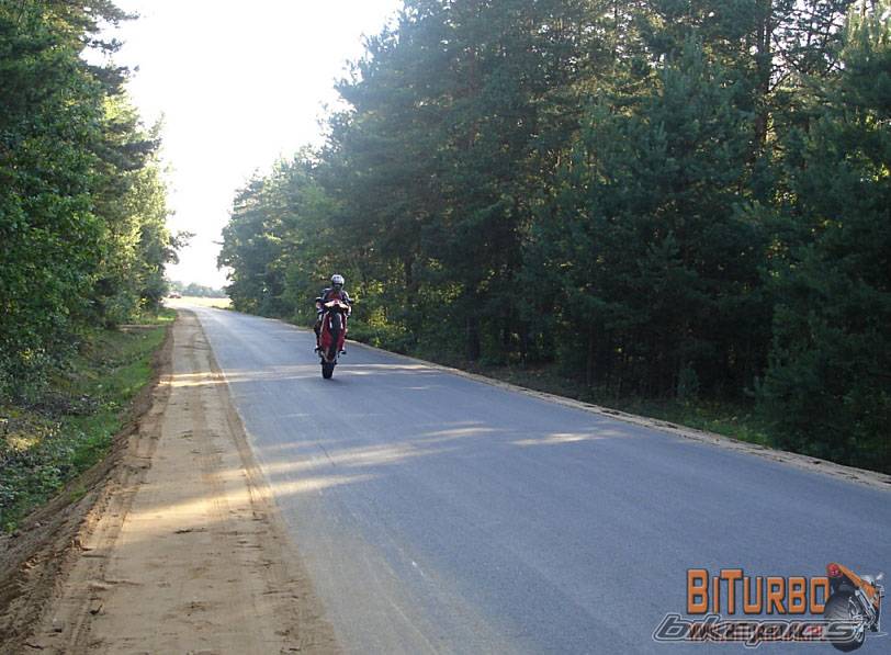 2005 YAMAHA YZF R6 | Picture 410704 motorcycle photo