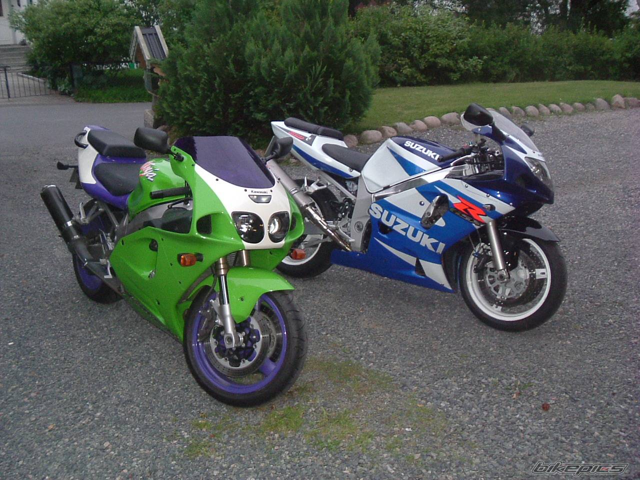 1996 KAWASAKI ZX 7R | Picture 410997 motorcycle photo