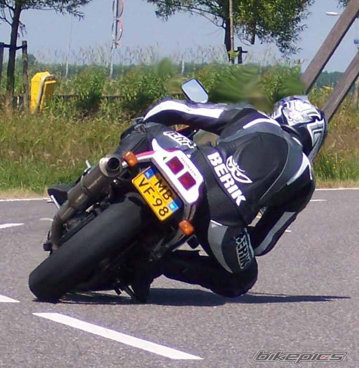 1992 HONDA VFR 400 | Picture 411542 motorcycle photo