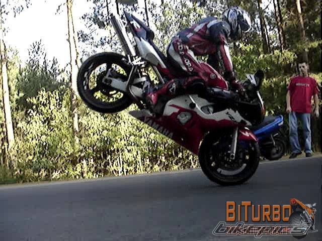 2005 YAMAHA YZF R6 | Picture 411994 motorcycle photo