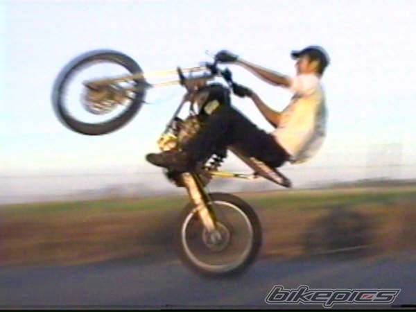 2004 HONDA XR 200 | Picture 412656 motorcycle photo