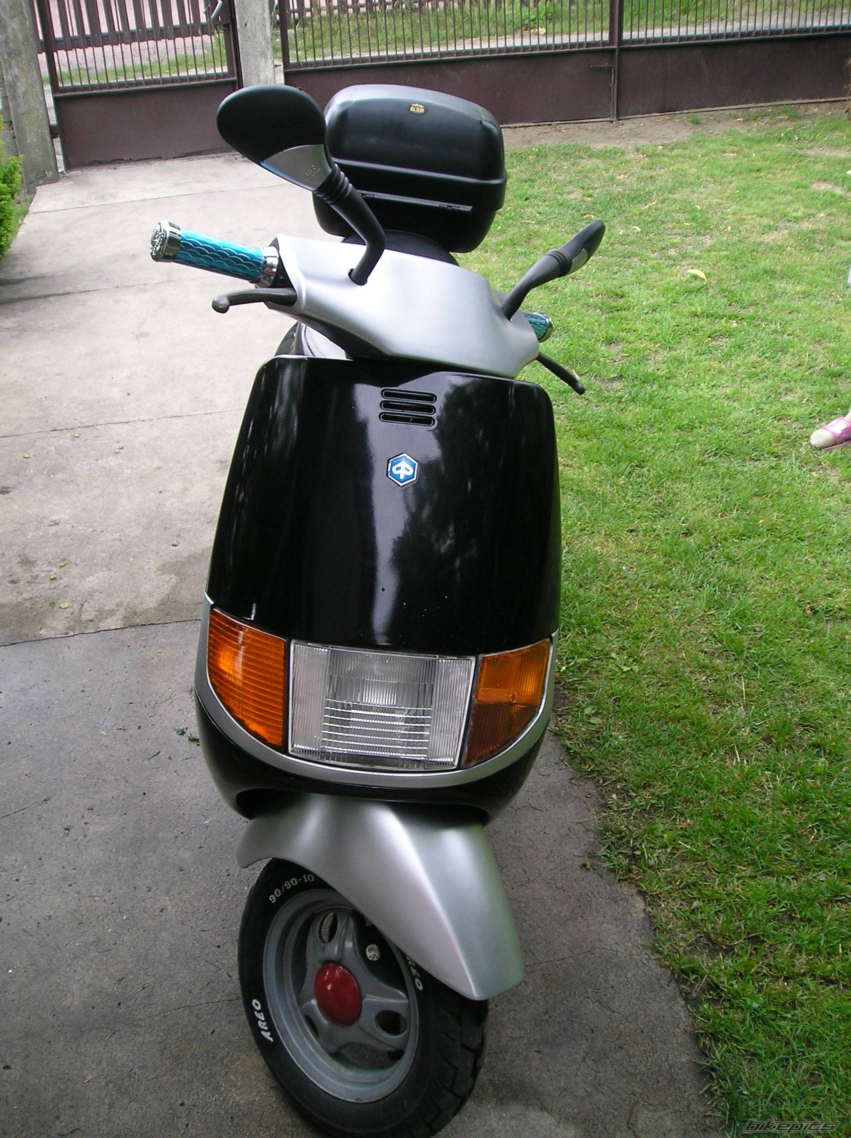 1990 PIAGGIO SFERA NSL 50 | Picture 413608 motorcycle photo