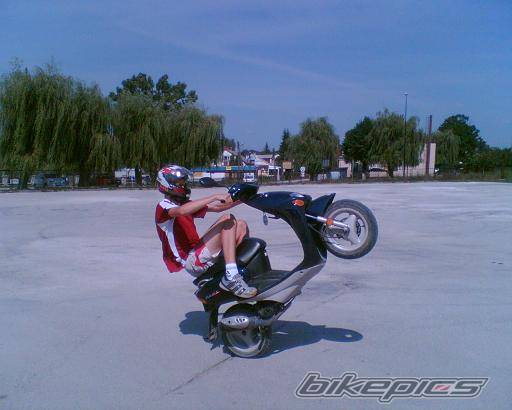 2000 YAMAHA NEOS | Picture 413847 motorcycle photo