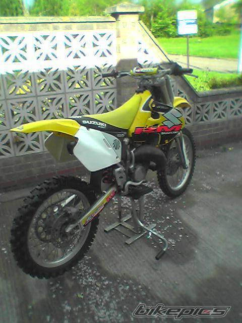 1999 SUZUKI RM 125 | Picture 414341 motorcycle photo