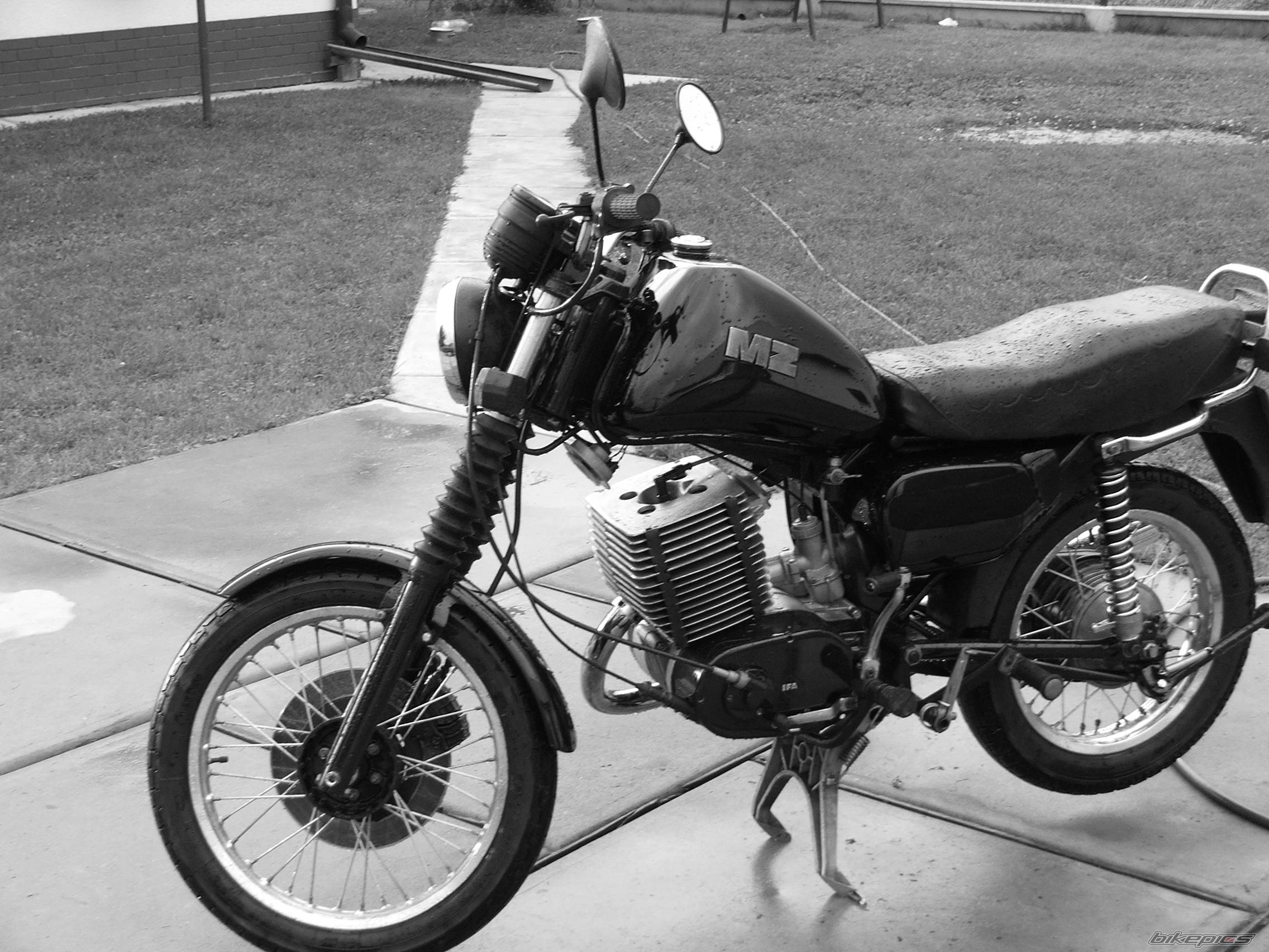 1990 MZ ETZ 251 | Picture 418233 motorcycle photo