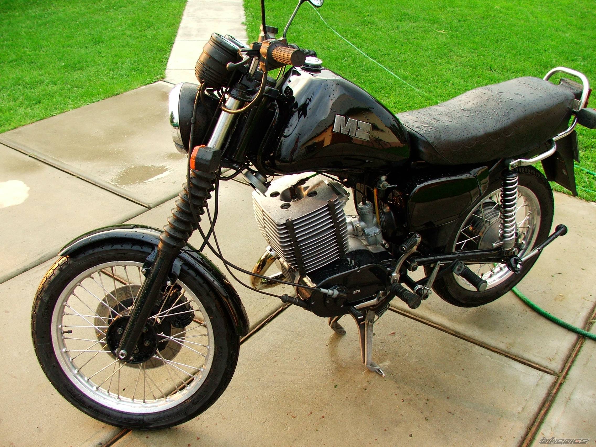 1990 MZ ETZ 251 | Picture 418238 motorcycle photo