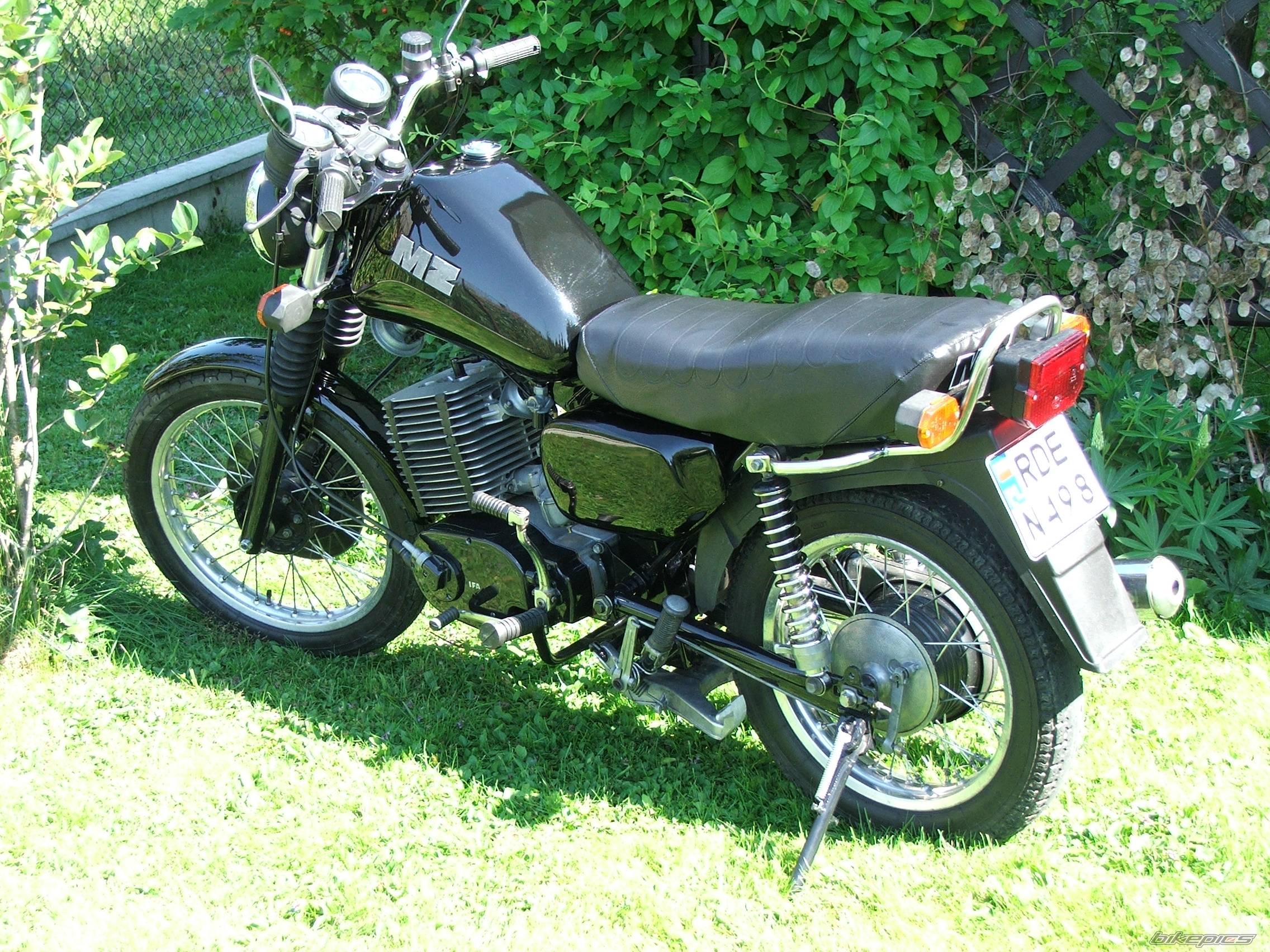 1990 MZ ETZ 251 | Picture 418457 motorcycle photo