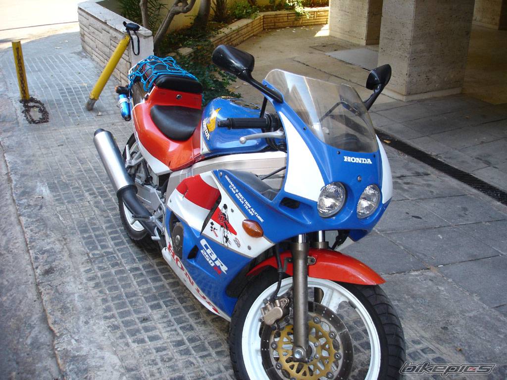 1989 HONDA CBR 250 | Picture 418850 motorcycle photo